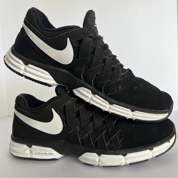 Size 9 Men’s Nike Lunar Fingertrap TR Max 898066-001 Black Athletic Running Shoe - Picture 1 of 15